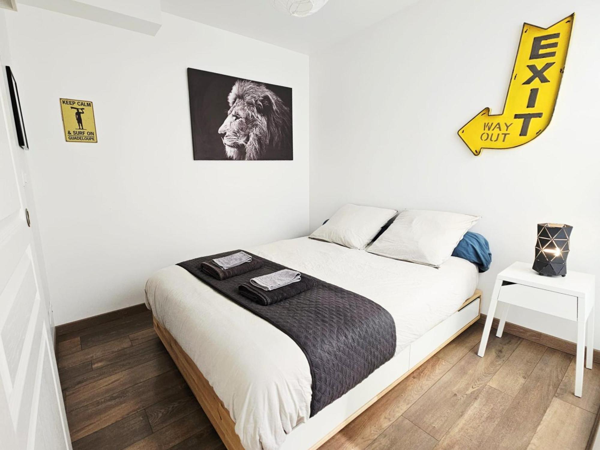 Passage Secret - Ideal Pro, Couples, Familles & Amis - Le Calme En Hypercentre - Wifi Haut Debit - Netflix - Machine A Laver - Gare, Cathedrale, Commerces, Restaurants & Transports En Commun A Moins De 10 Minutes A Pied Reims Exteriör bild